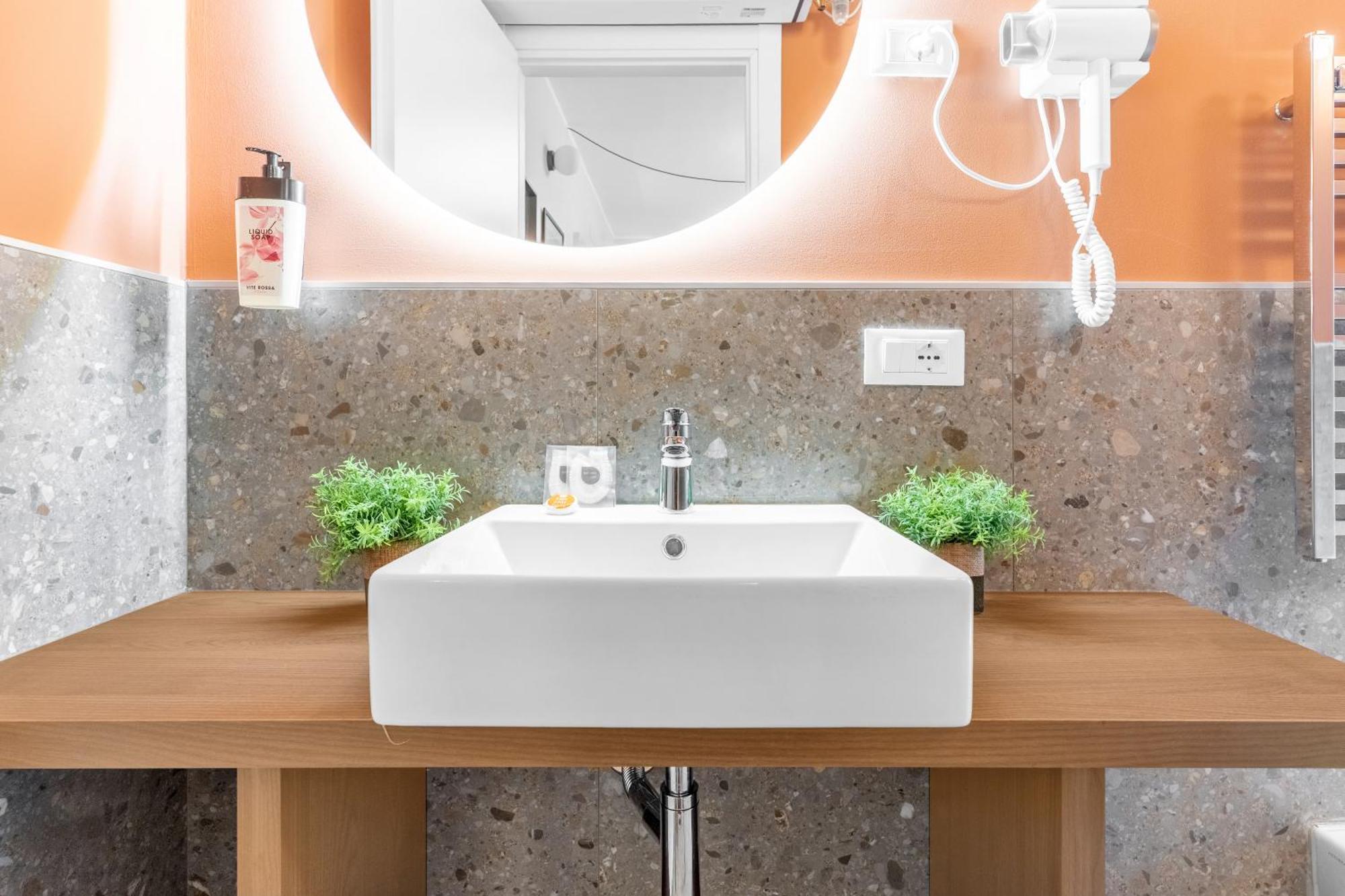 Torriani Suites Foresteria Lombarda Mediolan Zewnętrze zdjęcie