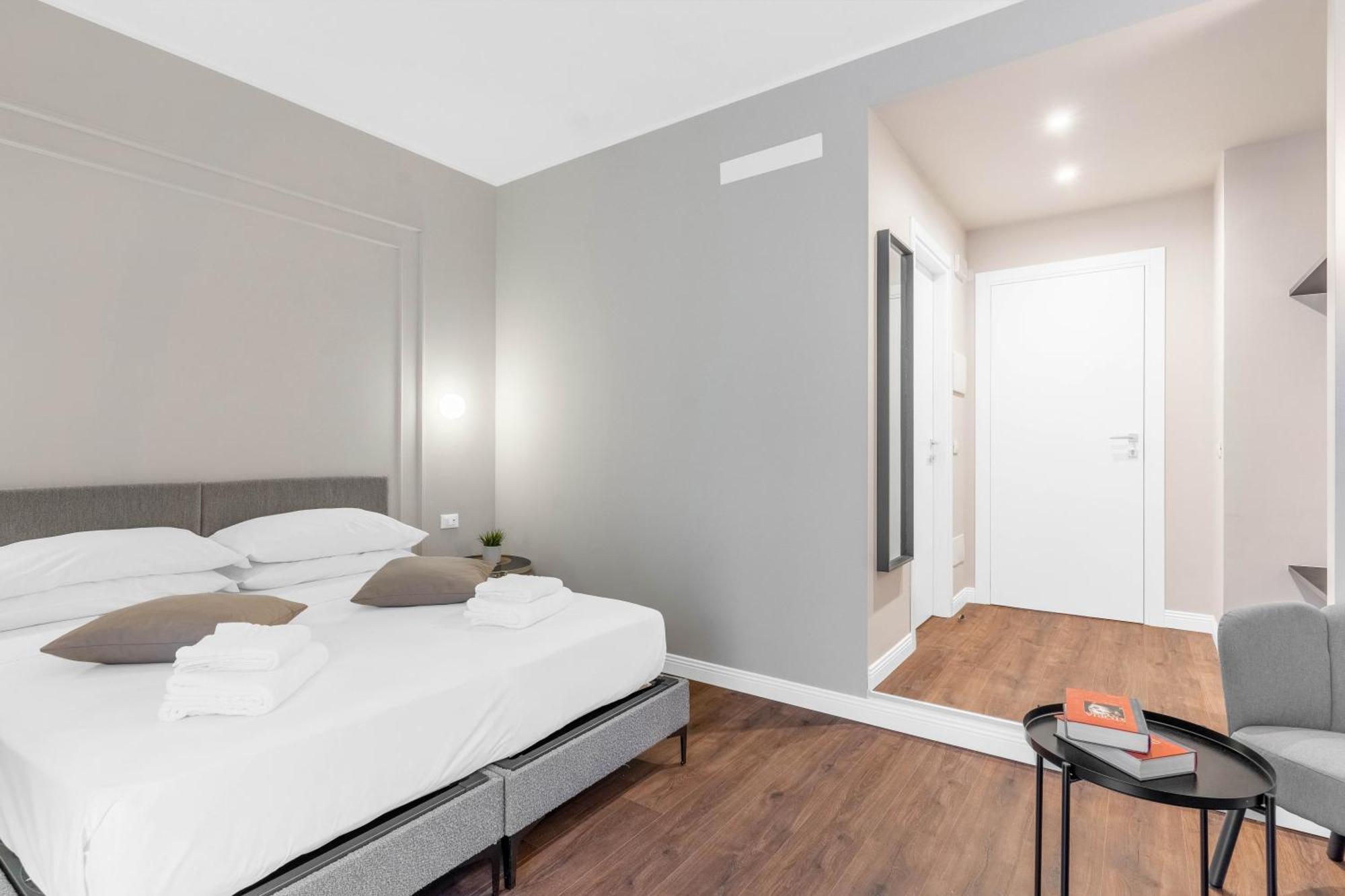 Torriani Suites Foresteria Lombarda Mediolan Zewnętrze zdjęcie