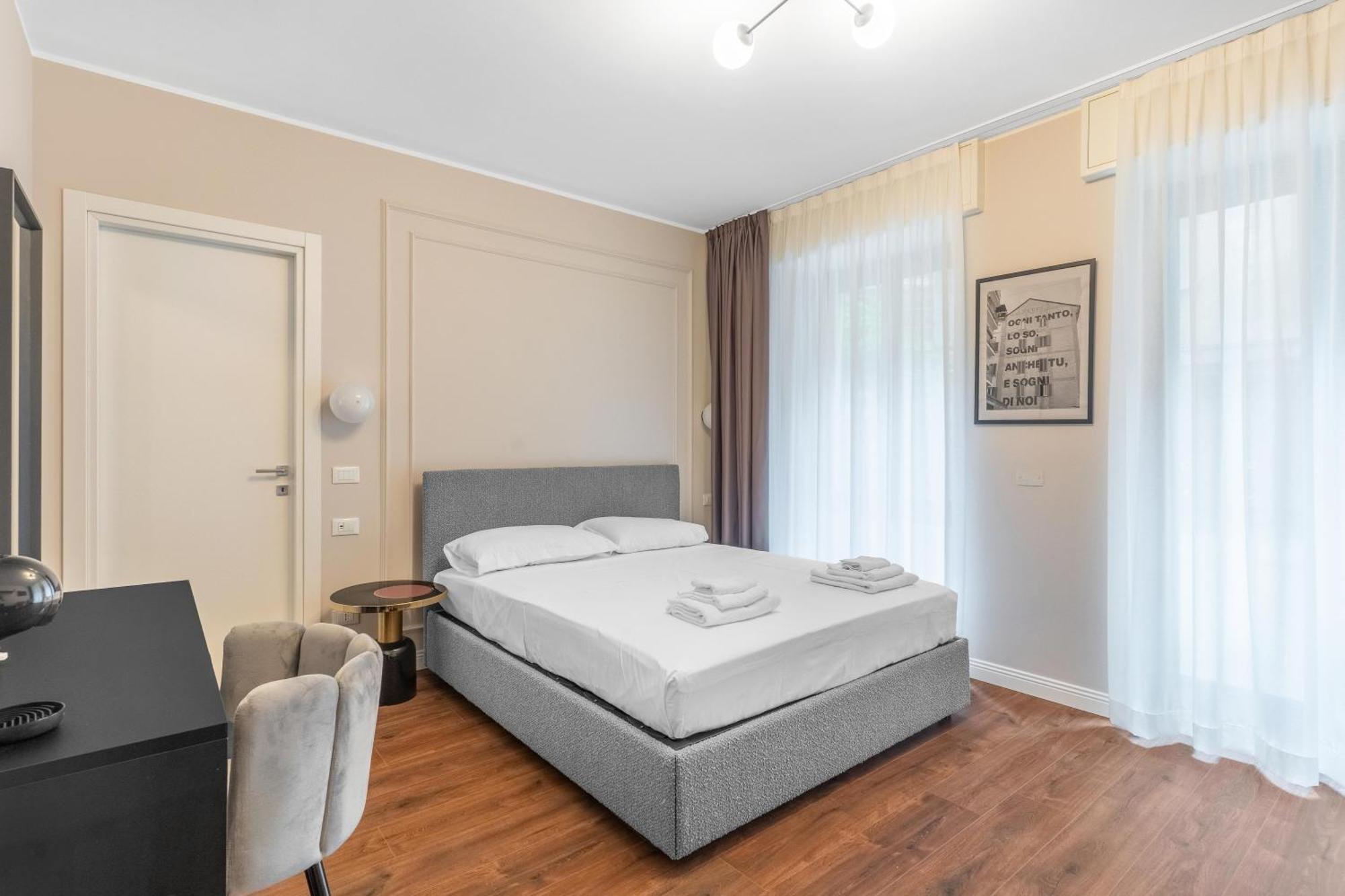 Torriani Suites Foresteria Lombarda Mediolan Zewnętrze zdjęcie